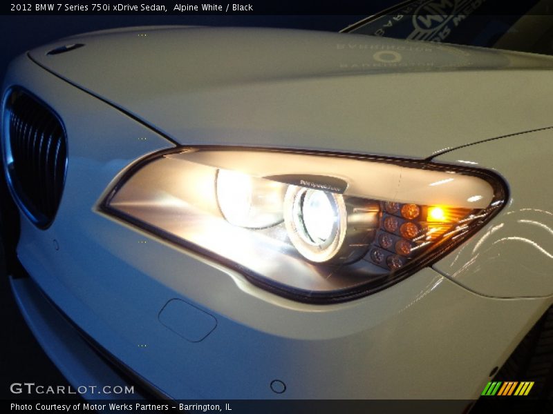 Alpine White / Black 2012 BMW 7 Series 750i xDrive Sedan