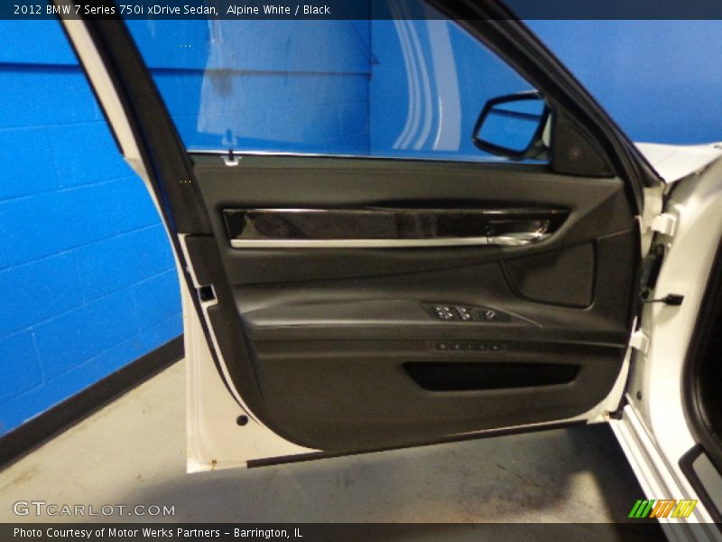 Alpine White / Black 2012 BMW 7 Series 750i xDrive Sedan