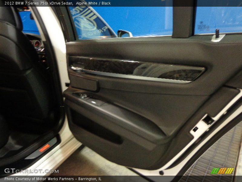 Alpine White / Black 2012 BMW 7 Series 750i xDrive Sedan