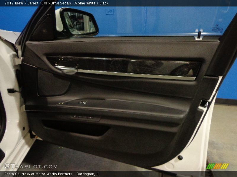 Alpine White / Black 2012 BMW 7 Series 750i xDrive Sedan