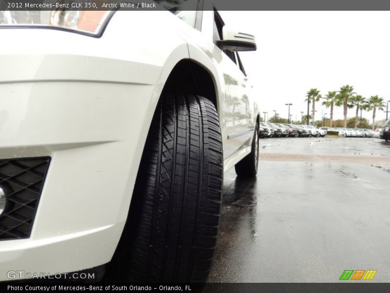 Arctic White / Black 2012 Mercedes-Benz GLK 350