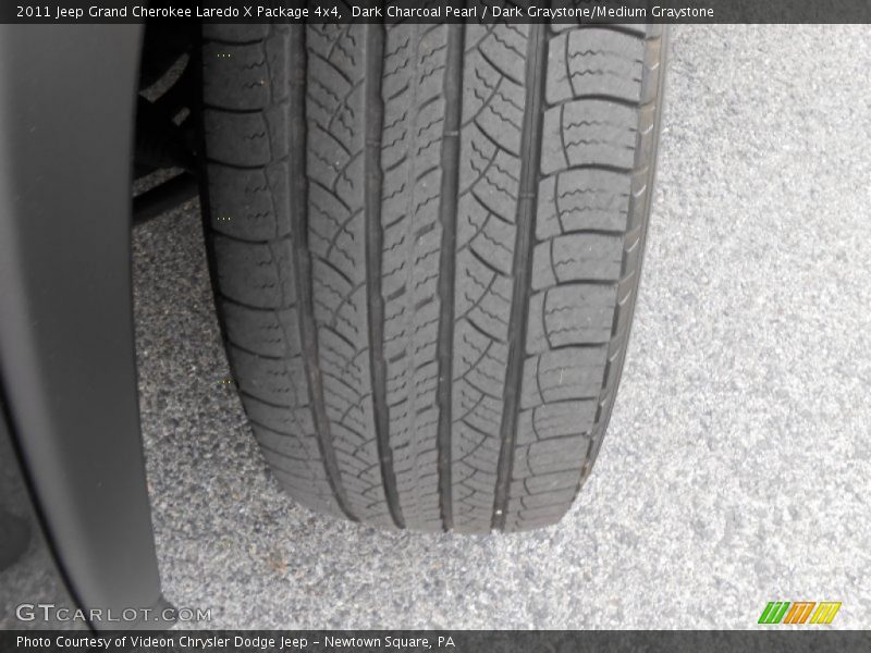 Dark Charcoal Pearl / Dark Graystone/Medium Graystone 2011 Jeep Grand Cherokee Laredo X Package 4x4