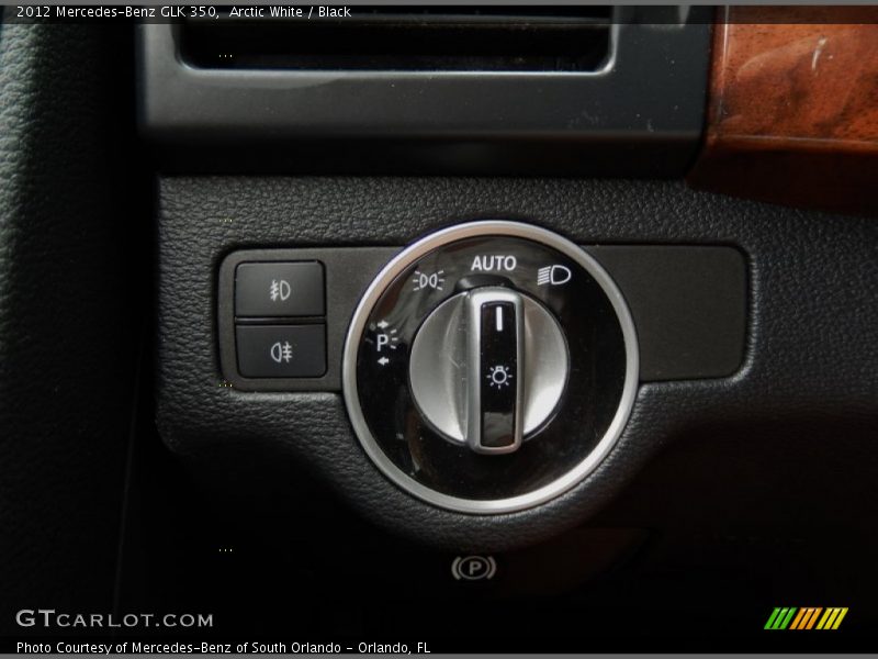 Arctic White / Black 2012 Mercedes-Benz GLK 350