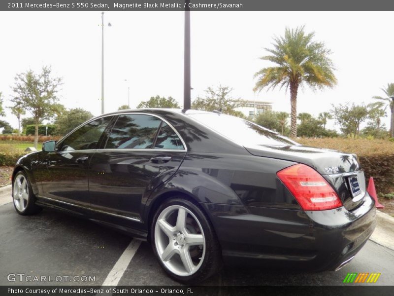 Magnetite Black Metallic / Cashmere/Savanah 2011 Mercedes-Benz S 550 Sedan