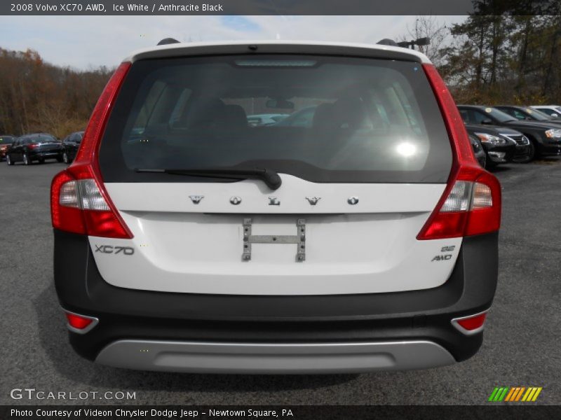 Ice White / Anthracite Black 2008 Volvo XC70 AWD