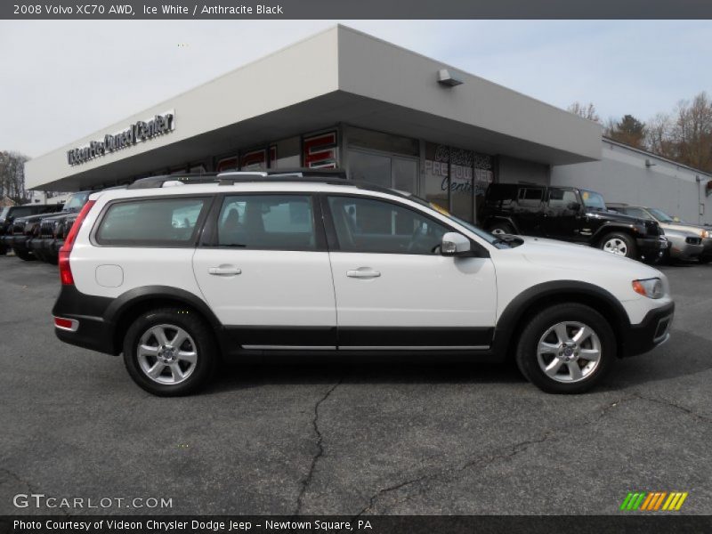 Ice White / Anthracite Black 2008 Volvo XC70 AWD