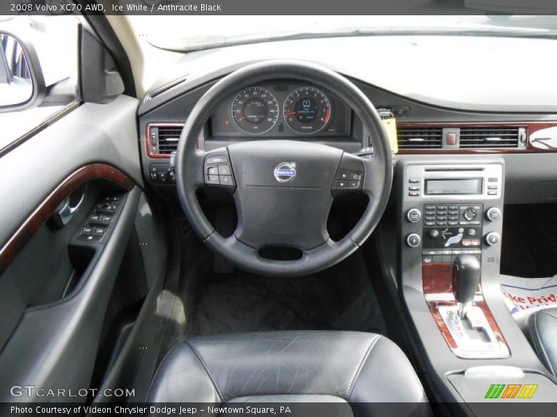 Ice White / Anthracite Black 2008 Volvo XC70 AWD