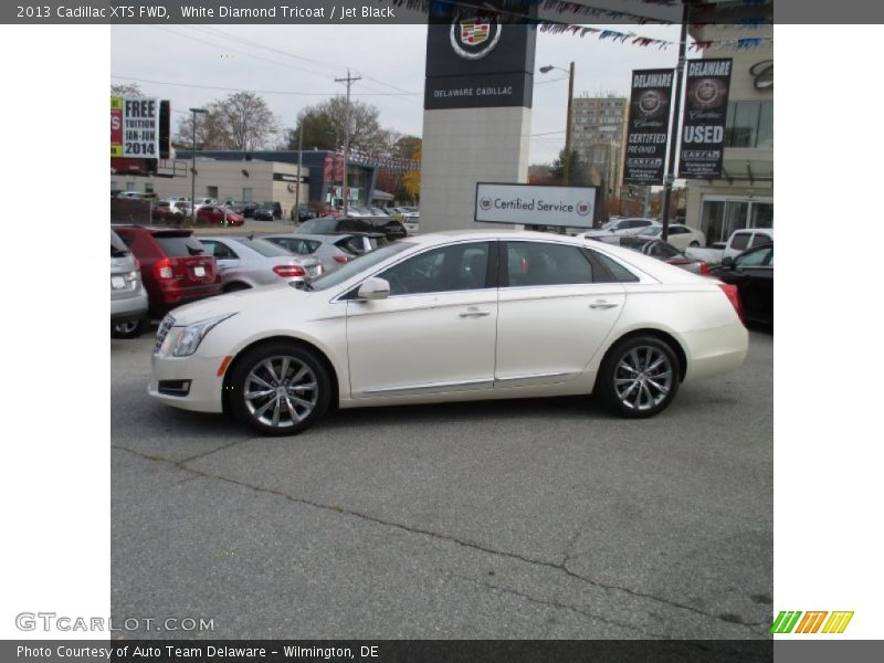 White Diamond Tricoat / Jet Black 2013 Cadillac XTS FWD