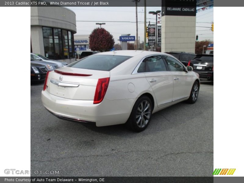 White Diamond Tricoat / Jet Black 2013 Cadillac XTS FWD