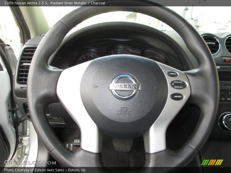 Radiant Silver Metallic / Charcoal 2009 Nissan Altima 2.5 S