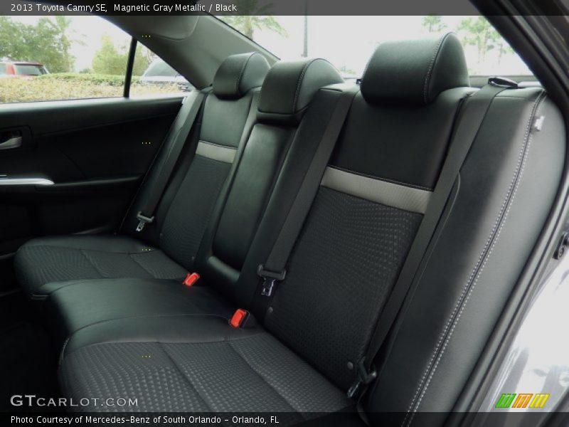 Magnetic Gray Metallic / Black 2013 Toyota Camry SE