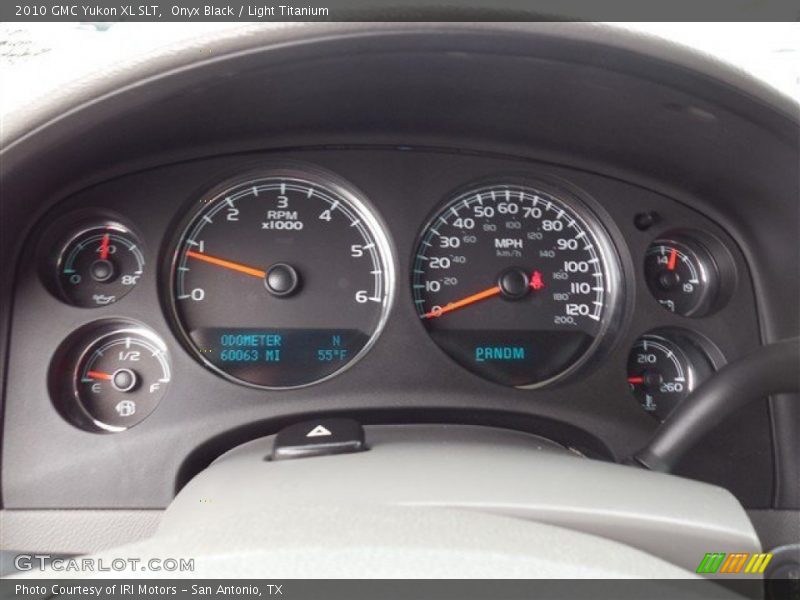 Onyx Black / Light Titanium 2010 GMC Yukon XL SLT