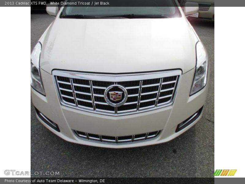 White Diamond Tricoat / Jet Black 2013 Cadillac XTS FWD