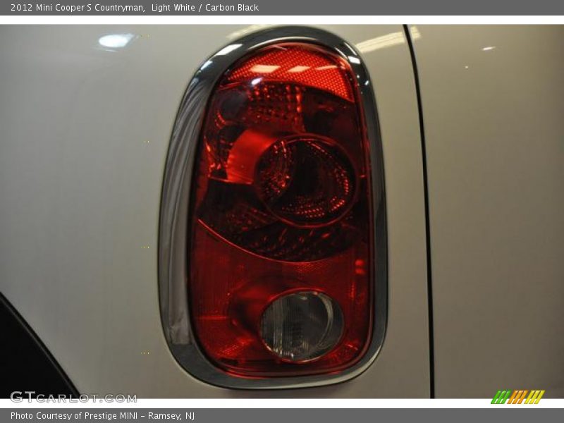 Light White / Carbon Black 2012 Mini Cooper S Countryman