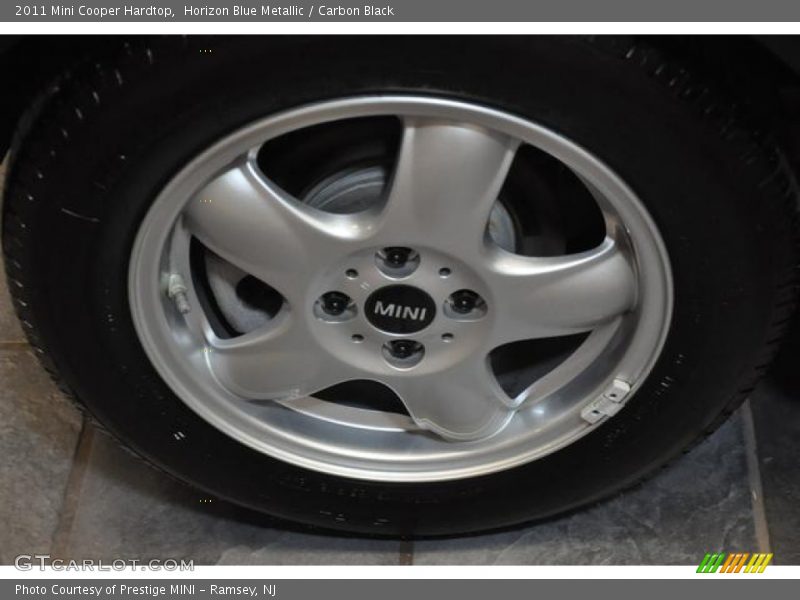 Horizon Blue Metallic / Carbon Black 2011 Mini Cooper Hardtop
