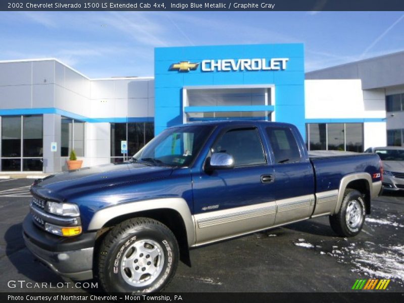 Indigo Blue Metallic / Graphite Gray 2002 Chevrolet Silverado 1500 LS Extended Cab 4x4