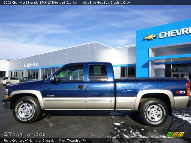 Indigo Blue Metallic / Graphite Gray 2002 Chevrolet Silverado 1500 LS Extended Cab 4x4