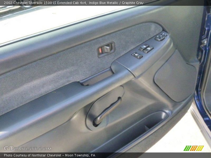Indigo Blue Metallic / Graphite Gray 2002 Chevrolet Silverado 1500 LS Extended Cab 4x4