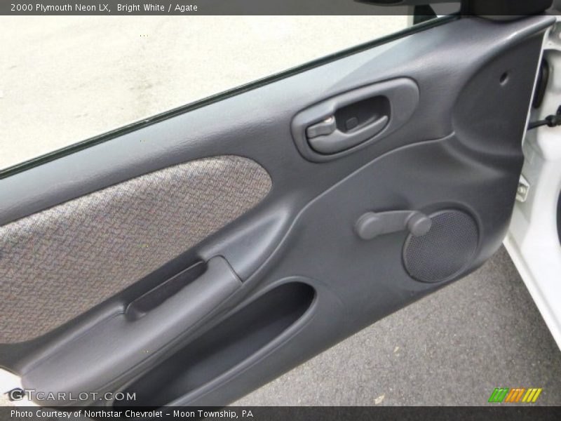 Bright White / Agate 2000 Plymouth Neon LX