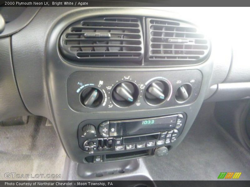 Bright White / Agate 2000 Plymouth Neon LX