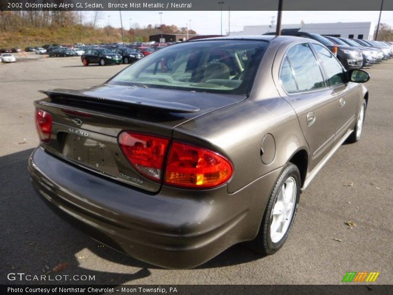 Bronze Mist Metallic / Neutral 2002 Oldsmobile Alero GL Sedan