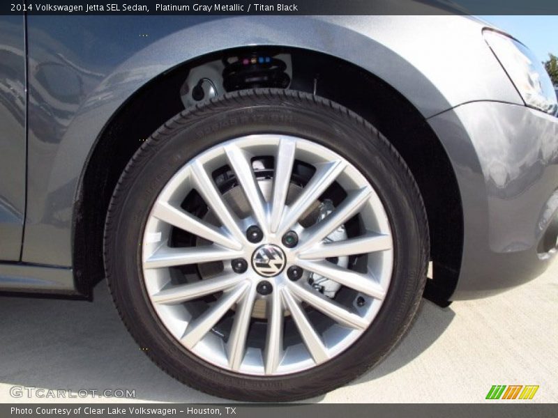 Platinum Gray Metallic / Titan Black 2014 Volkswagen Jetta SEL Sedan