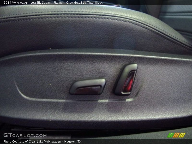 Platinum Gray Metallic / Titan Black 2014 Volkswagen Jetta SEL Sedan