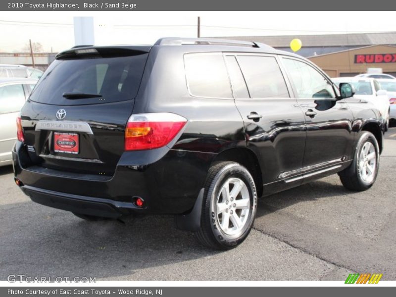 Black / Sand Beige 2010 Toyota Highlander