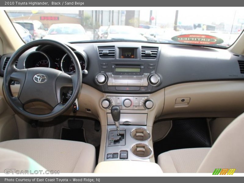 Black / Sand Beige 2010 Toyota Highlander