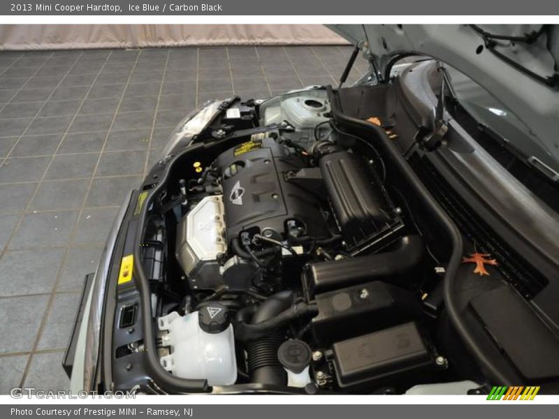 Ice Blue / Carbon Black 2013 Mini Cooper Hardtop