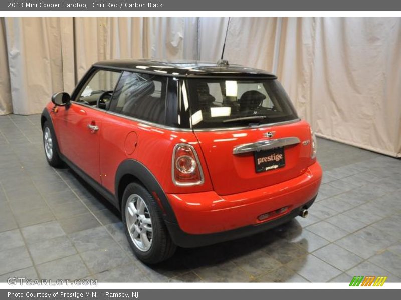 Chili Red / Carbon Black 2013 Mini Cooper Hardtop