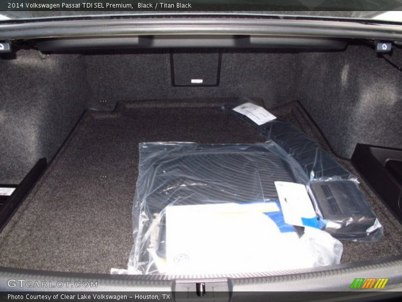 Black / Titan Black 2014 Volkswagen Passat TDI SEL Premium