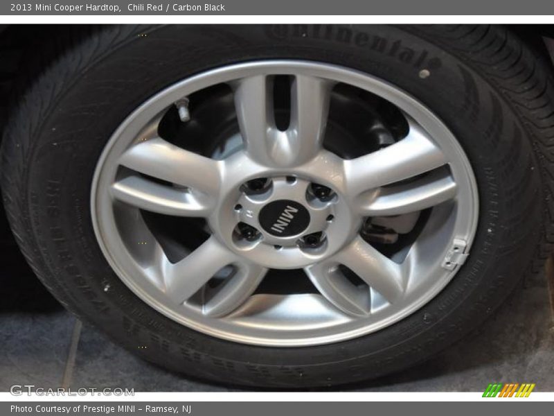 Chili Red / Carbon Black 2013 Mini Cooper Hardtop