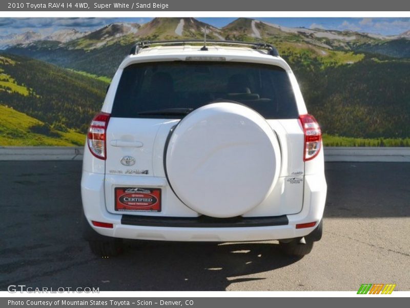Super White / Sand Beige 2010 Toyota RAV4 I4 4WD