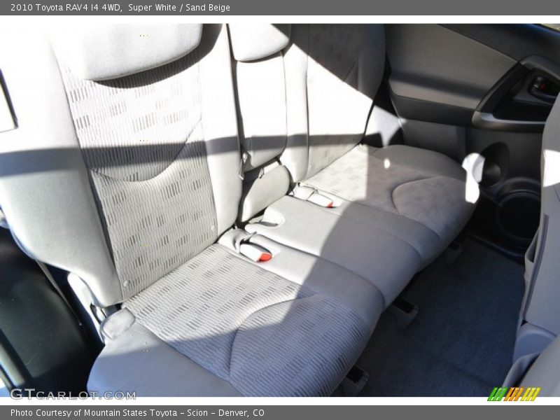 Super White / Sand Beige 2010 Toyota RAV4 I4 4WD