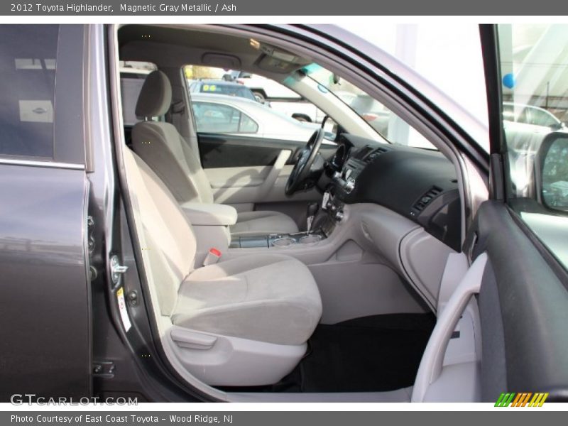 Magnetic Gray Metallic / Ash 2012 Toyota Highlander