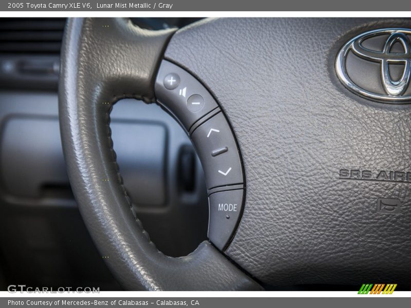 Lunar Mist Metallic / Gray 2005 Toyota Camry XLE V6