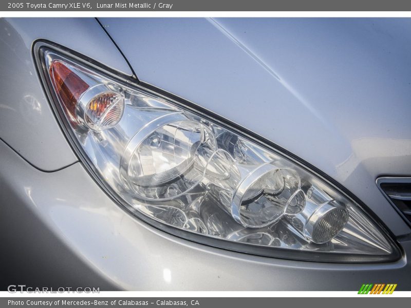 Lunar Mist Metallic / Gray 2005 Toyota Camry XLE V6