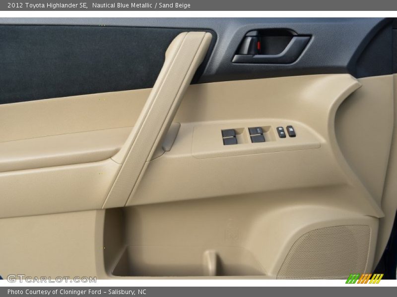 Nautical Blue Metallic / Sand Beige 2012 Toyota Highlander SE