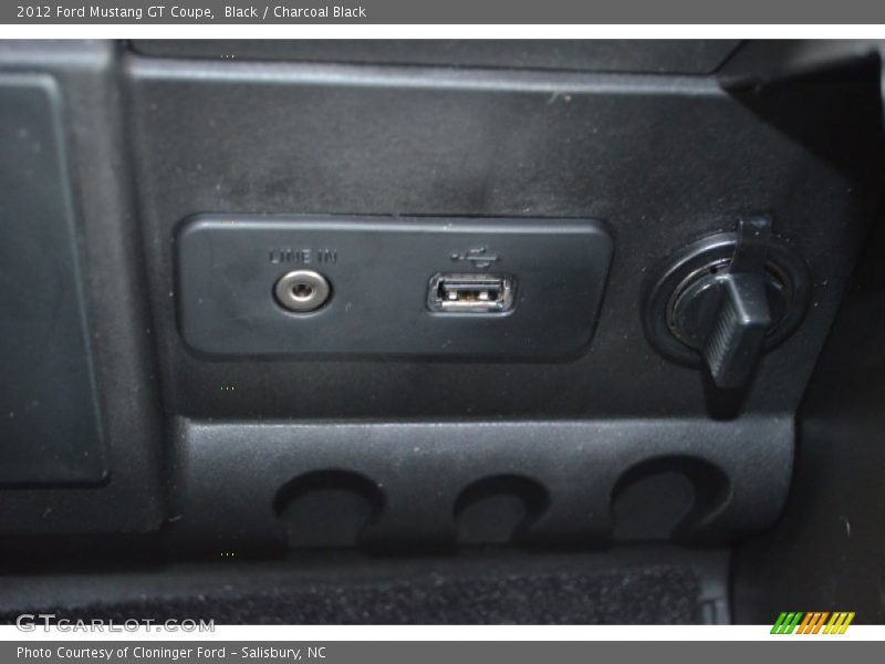 Black / Charcoal Black 2012 Ford Mustang GT Coupe