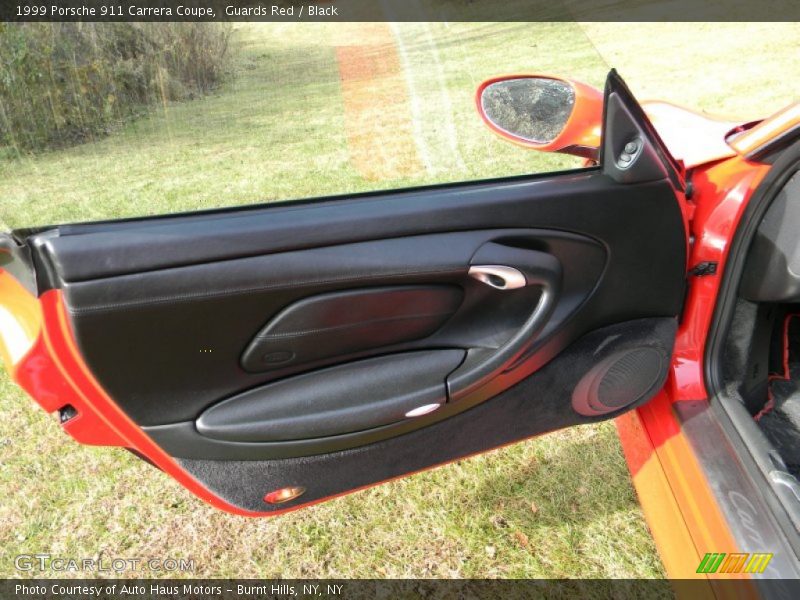 Door Panel of 1999 911 Carrera Coupe
