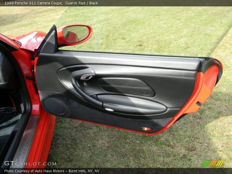 Door Panel of 1999 911 Carrera Coupe