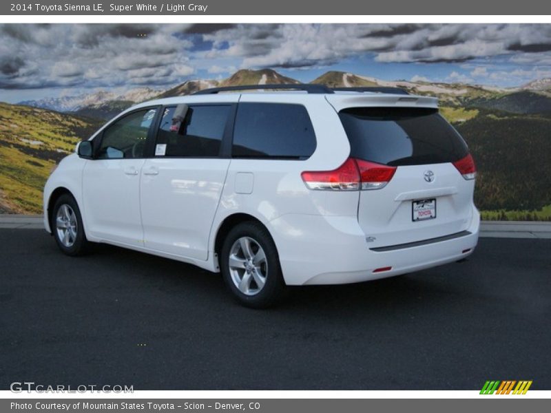 Super White / Light Gray 2014 Toyota Sienna LE