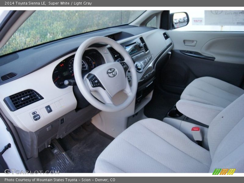 Super White / Light Gray 2014 Toyota Sienna LE