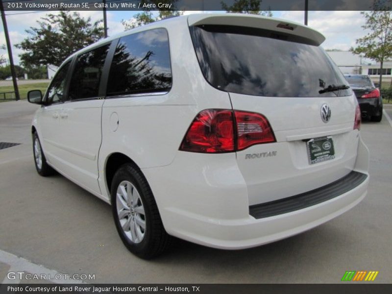 Calla Lily White / Aero Gray 2012 Volkswagen Routan SE