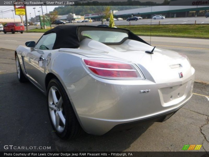 Silver Pearl / Black 2007 Saturn Sky Roadster