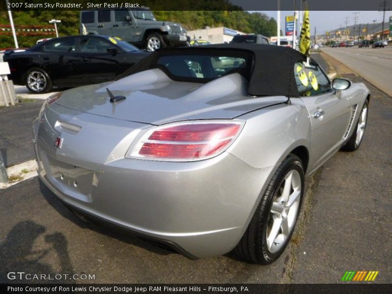 Silver Pearl / Black 2007 Saturn Sky Roadster