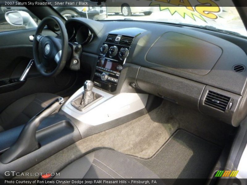 Silver Pearl / Black 2007 Saturn Sky Roadster