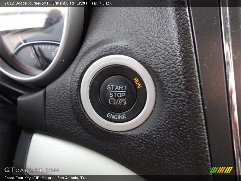 Brilliant Black Crystal Pearl / Black 2012 Dodge Journey SXT