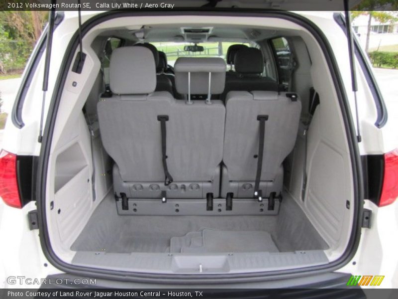 Calla Lily White / Aero Gray 2012 Volkswagen Routan SE